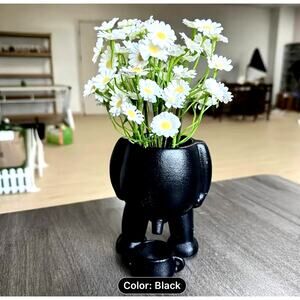 Whimsical Garden Resin Peeing Statue Planter Black 2 pcs